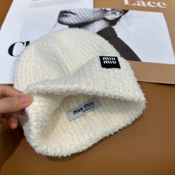 miumiu New autumn and winter knitted hats