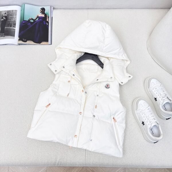 Moncler autumn and winter latest official website new color matching short stand collar down jacket vest coat