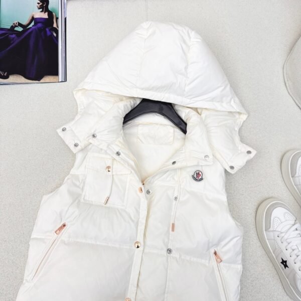 Moncler autumn and winter latest official website new color matching short stand collar down jacket vest coat