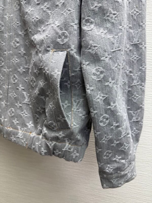 Louis Vuitton new denim jacket coat old flower jacquard fabric