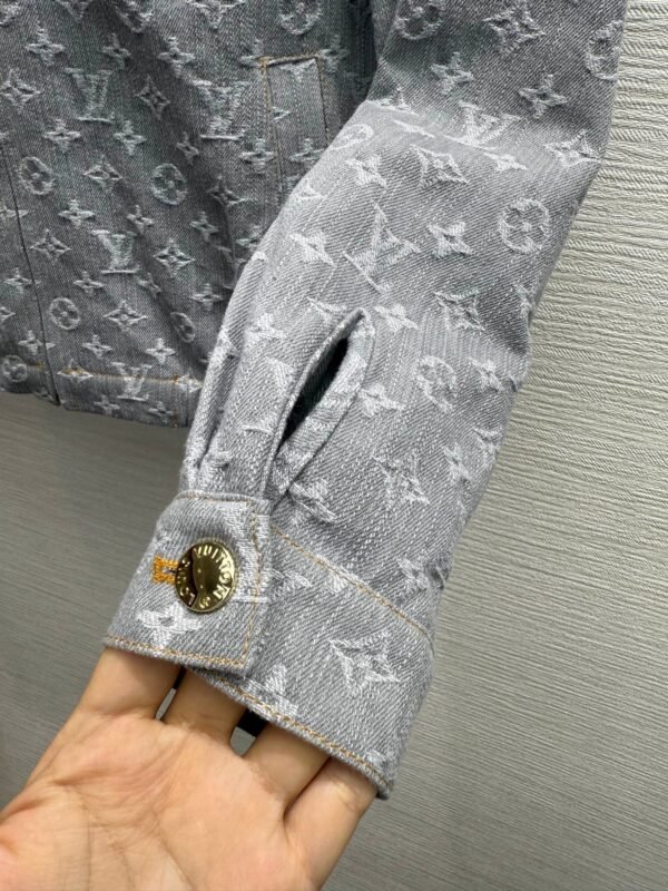Louis Vuitton new denim jacket coat old flower jacquard fabric