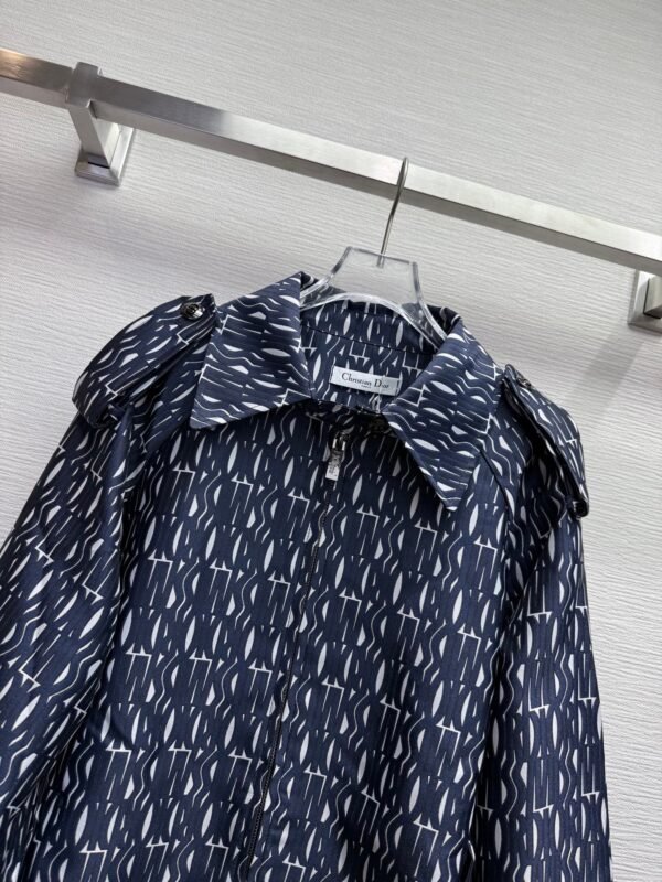 DIOR New short trench coat with patterned jacquard fabric decoration