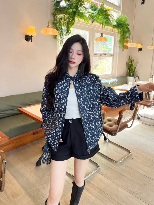 DIOR New short trench coat with patterned jacquard fabric decoration