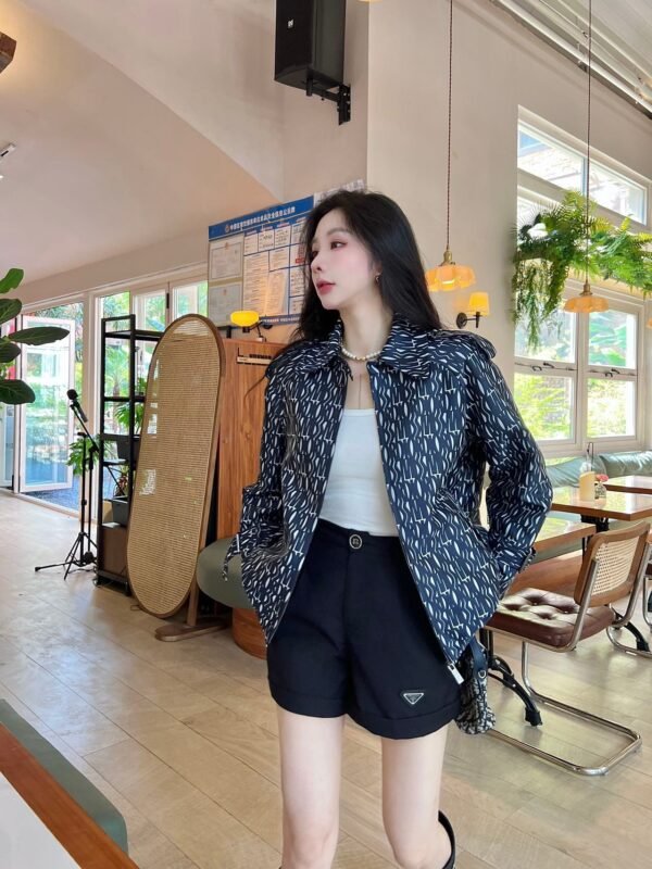 DIOR New short trench coat with patterned jacquard fabric decoration