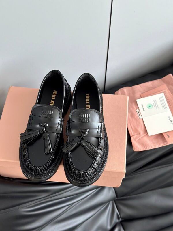miumiu 2025 new tassel retro thick-soled loafers high-end version