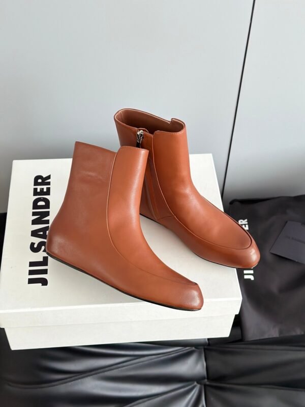 JIL SANDER New side zipper round toe ankle boots Chelsea granny boots Calfskin leather premium version 3.5cm higher inside