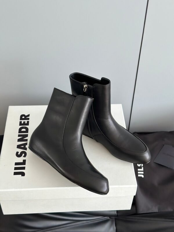 JIL SANDER New side zipper round toe ankle boots Chelsea granny boots Calfskin leather premium version 3.5cm higher inside