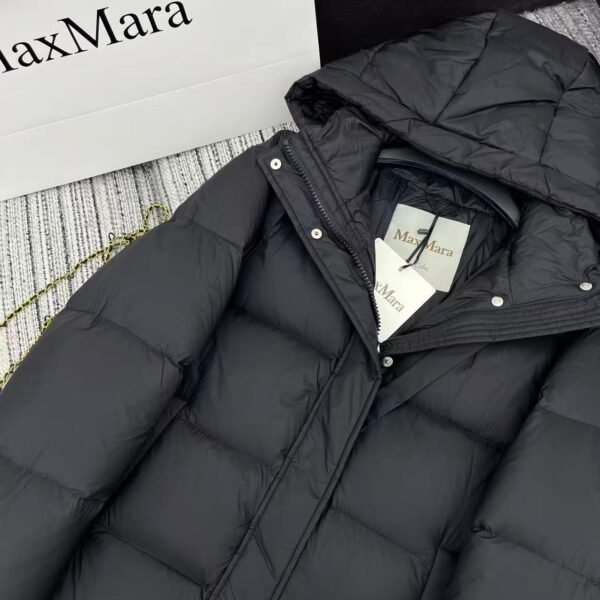 MaxMara new hooded long down jacket 90% white goose down filling high-end quality