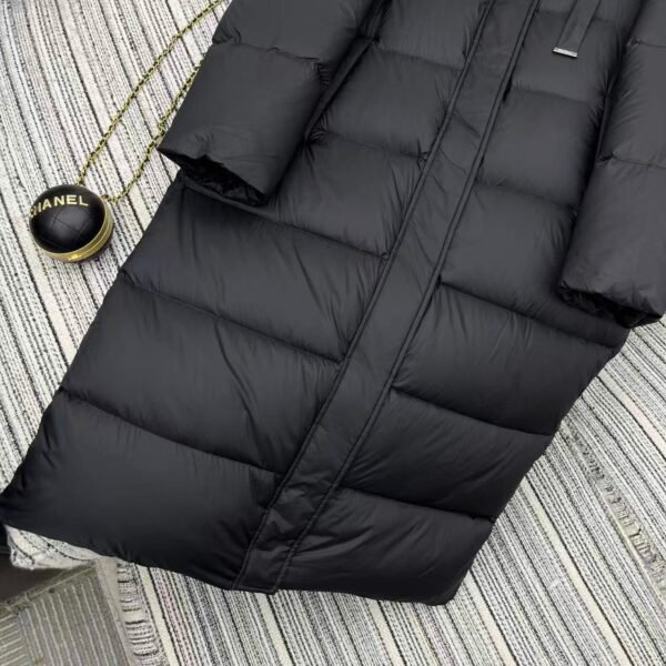 MaxMara new hooded long down jacket 90% white goose down filling high-end quality