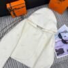 Hermès 2025 Autumn and Winter Series Hooded Double-faced Cashmere Short Jacket Double-faced Cashmere High-end Quality 1:1