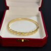 Cartier diamond bracelet high-end version V gold material