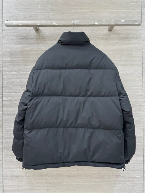 miumiu 2025 winter new down jacket two-color wearable 90% white goose down feather filling