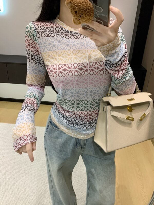 Loewe rainbow print mesh bottoming shirt is light and breathable