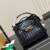 Bottega Veneta Woven shopping bags 26x21cm