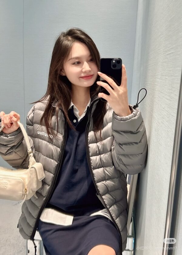 miumiu 2025 autumn and winter new logo embroidered lightweight down jacket with 90% white goose down filling
