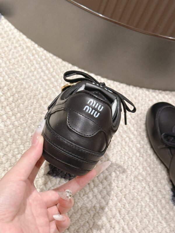 Miu Miu new calfskin sneakers fashion show new style Premium version