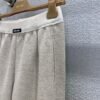 miumiu new micro logo casual trousers