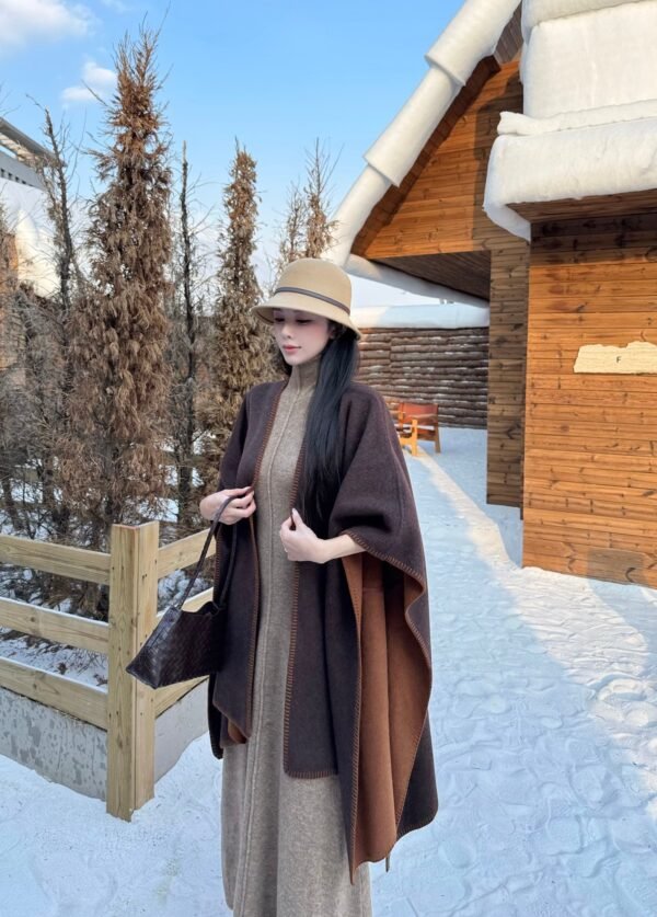 MaxMara autumn and winter new high-end minimalist style double-sided nylon cape jacket double-sided nylon cashmere wool fabric