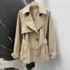 Loewe’s new autumn and winter lapel bud trench coat mid-length design