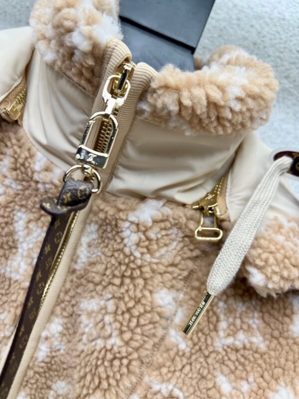 Louis Vuitton Khaki Monochrome Lambswool Hooded Jacket