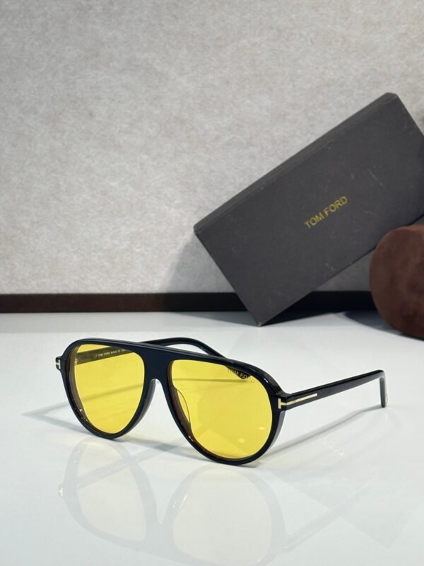 Tom Ford Sunglasses Premium Edition Size: 58-15-145