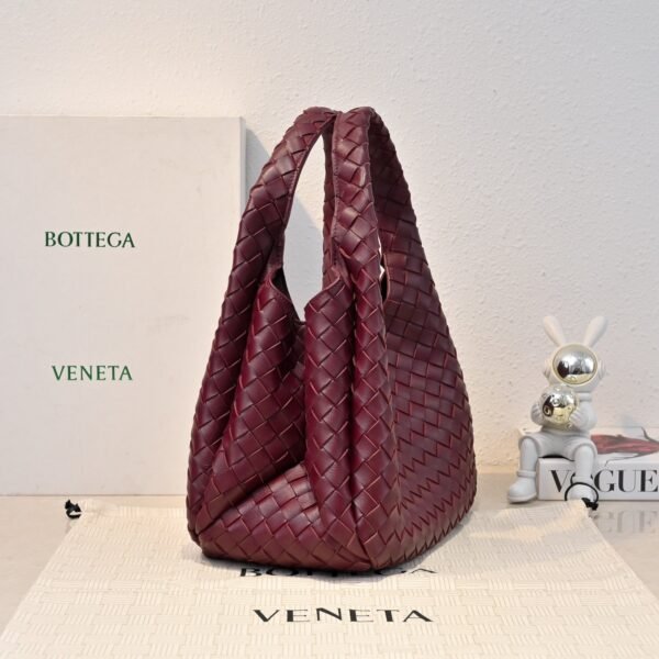 BOTTEGA VENETA 2025 New Campana Shoulder Bag, 1:1 Quality, Dimensions: 33*20*16.5cm