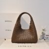 BOTTEGA VENETA 2025 New Campana Shoulder Bag, 1:1 Quality, Dimensions: 33*20*16.5cm