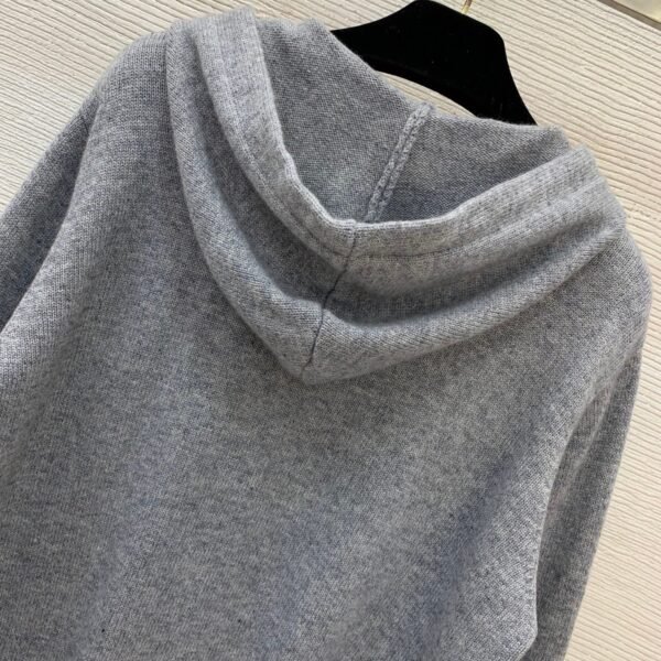 GUCCI Fall/Winter New Cardigan Coat, 100% Wool Yarn Fabric, Soft and Comfortable