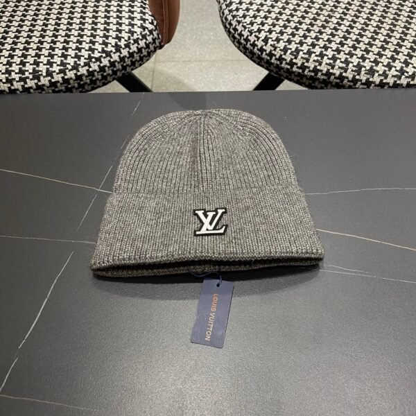 Louis Vuitton Autumn/Winter knitted hat