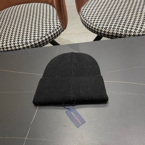 Louis Vuitton Autumn/Winter knitted hat