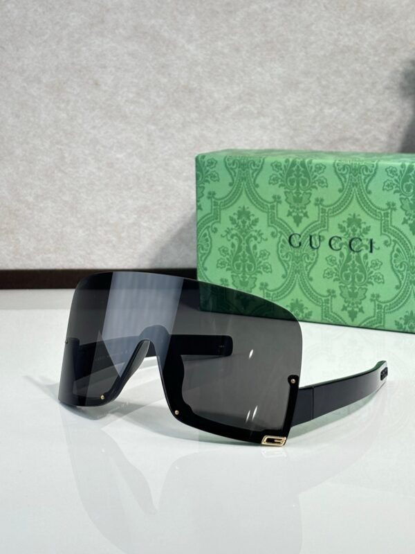 GUCCI Fashion Sunglasses – Premium Edition Size:99-1-115
