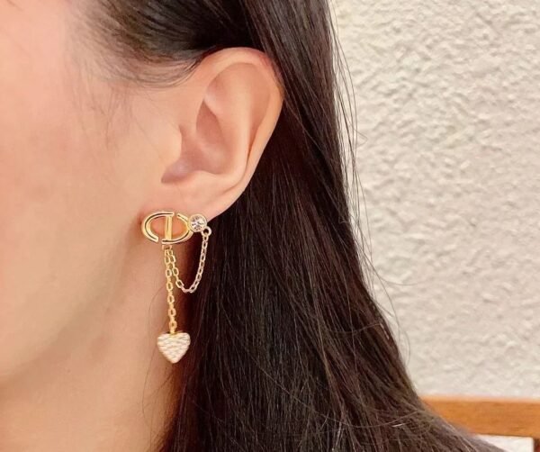 Dior CD stud earrings