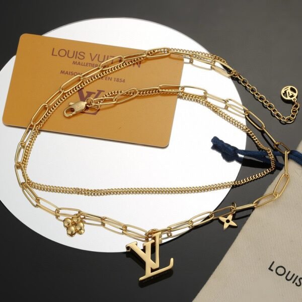 LV Louis Vuitton necklace