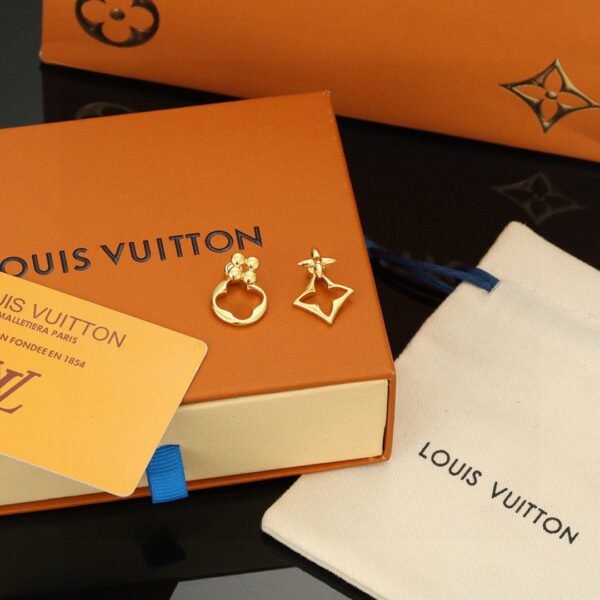 Louis Vuitton stud earrings letter stud earrings
