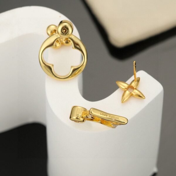 Louis Vuitton stud earrings letter stud earrings