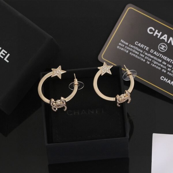 Chanel light gold earrings