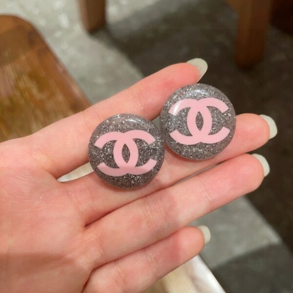 Chanel round double C stud earrings