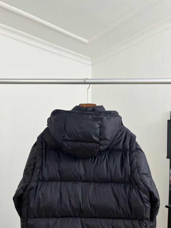 ???????????????????????????? Cyclone 2-in-1 detachable down jacket