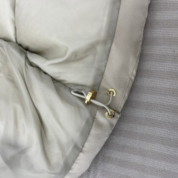 ???????????????????????????? New BONNELLES satin fabric women’s short down jacket Color: Champagne gold