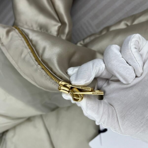 ???????????????????????????? New BONNELLES satin fabric women’s short down jacket Color: Champagne gold