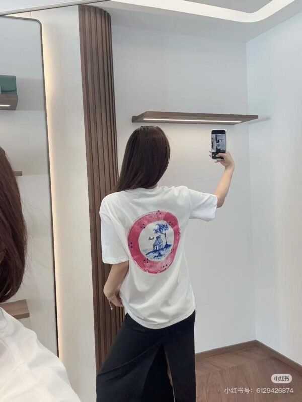 DIOR unisex couple T-shirts are made of 300g high-density cotton