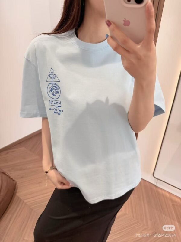 DIOR unisex couple T-shirts are made of 300g high-density cotton