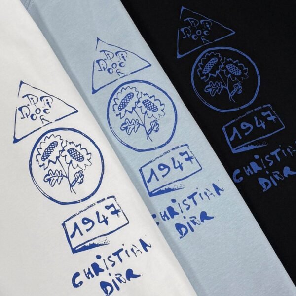 DIOR unisex couple T-shirts are made of 300g high-density cotton