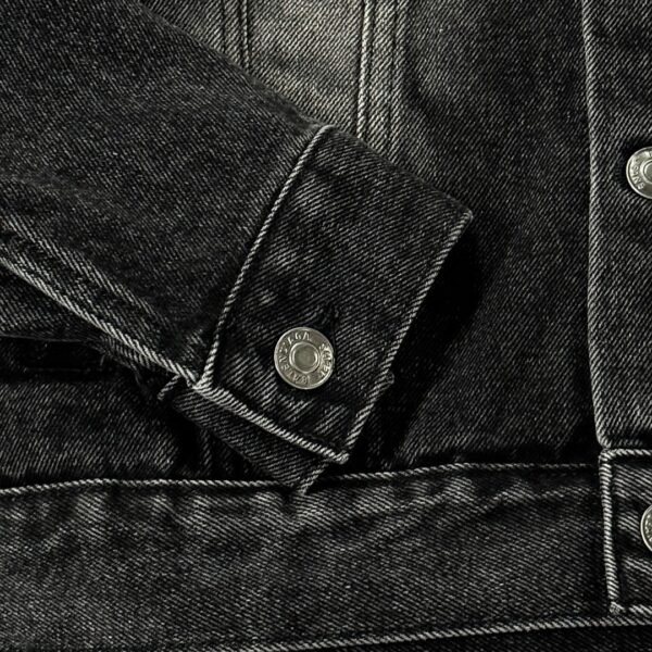 Balenciaga 2025 high-end denim jackets are made of 480g high-quality fabric