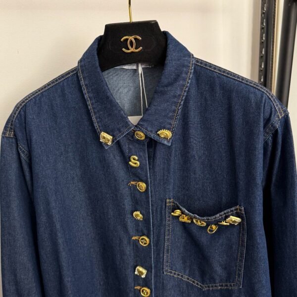 Schiaparelli Single-pocket long-sleeved denim shirt with shaped gold buttons