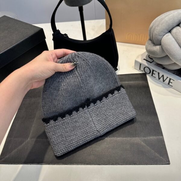 CELINE autumn/Winter knitted cap