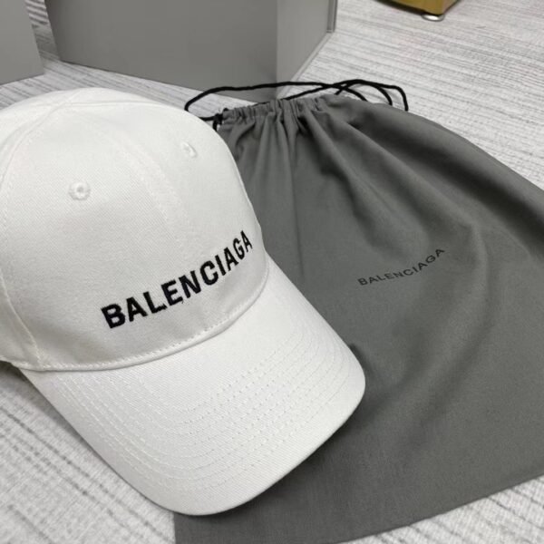 Balenciaga baseball cap