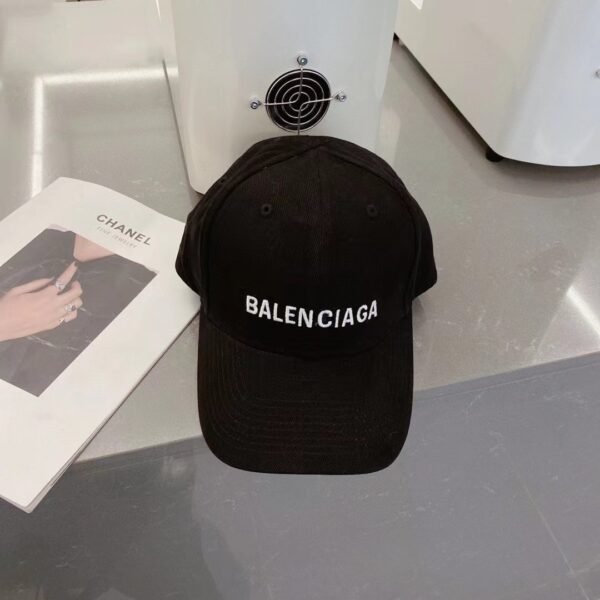Balenciaga baseball cap