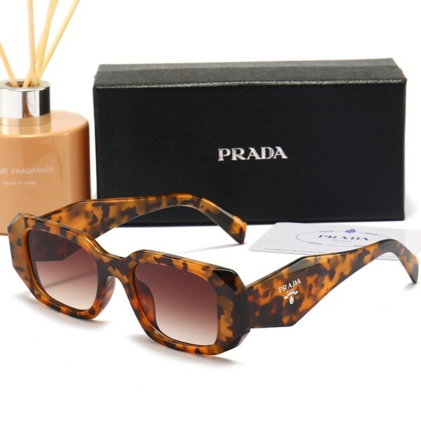 PRADA sunglasses—weiss