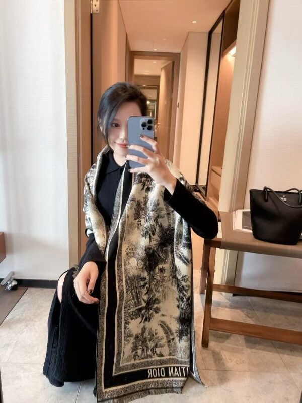 DIOR scarf 65x180cm